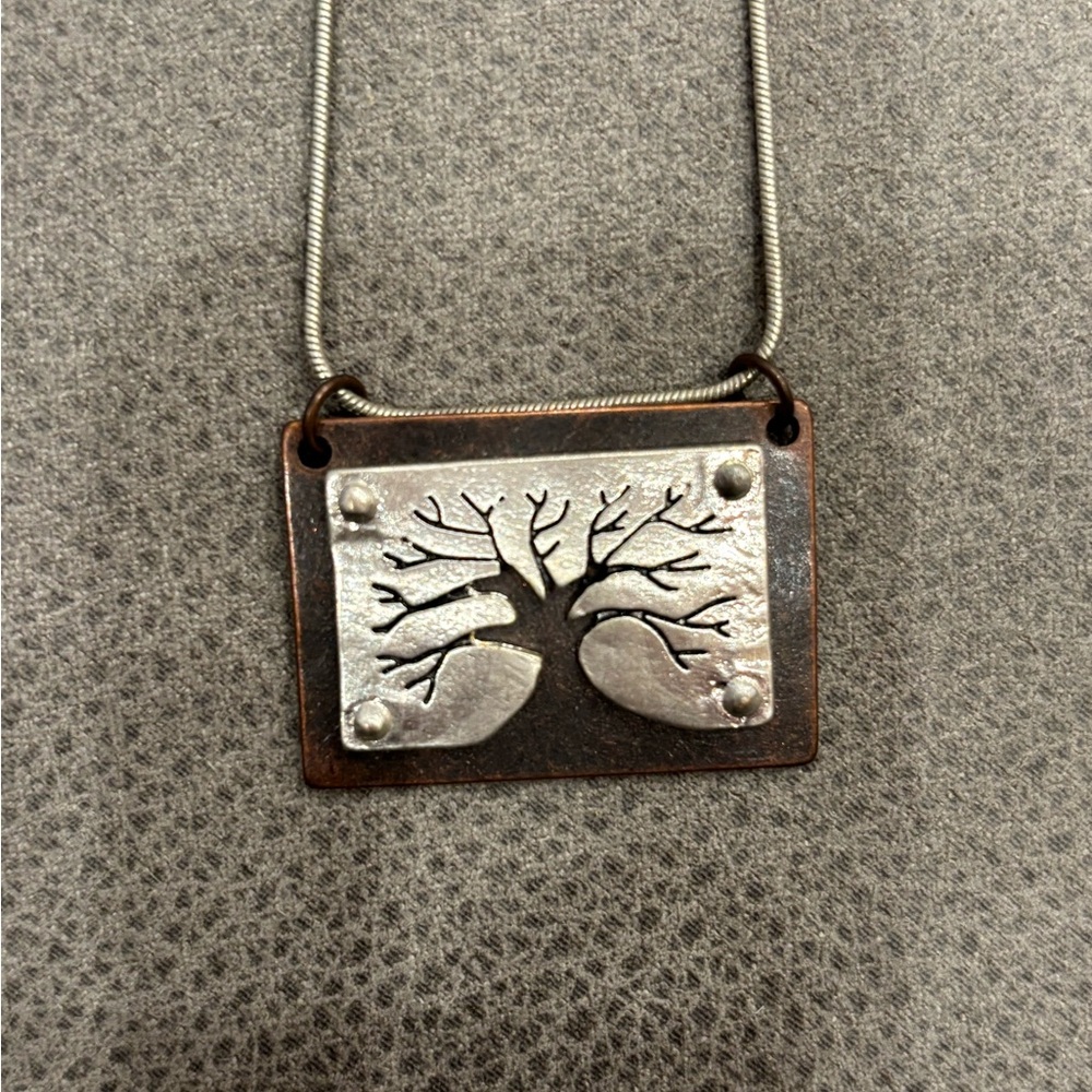 Silver Tree of Life Pendant on Rectangular Copper Plate 925 22” chain. - Picture 4 of 5